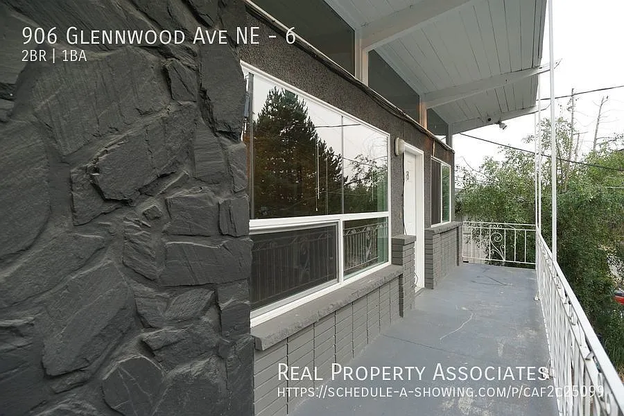 906 Glennwood Ave NE #6