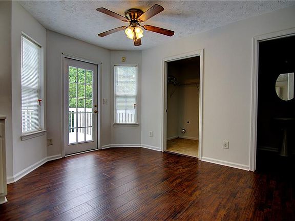 5th image of 3932 Jackson Shoals Dr