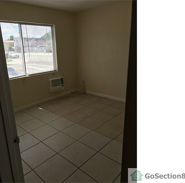 1st image of 7001 NW 15th Ave APT 18