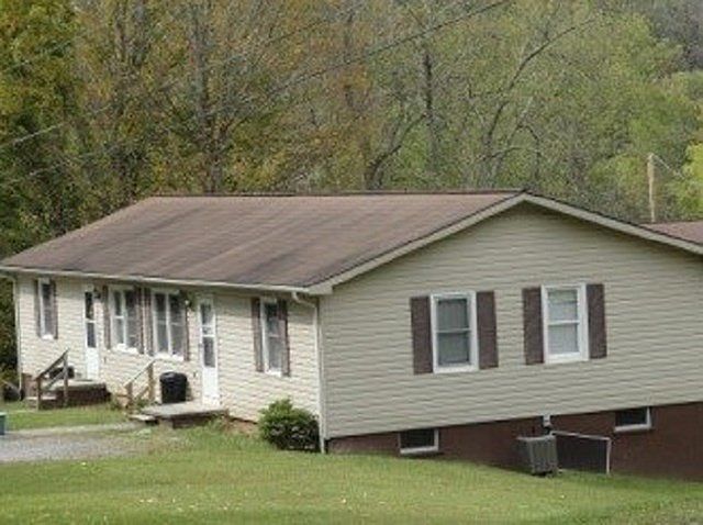 1st image of 93 High Chaparral Ln