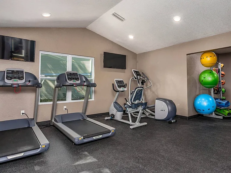 Landon Trace Townhomes — Photo 18