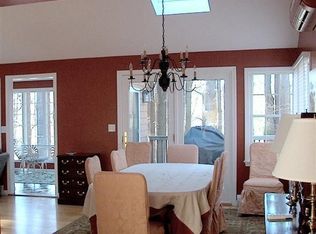 138 Pine Cir, Bennington, VT 05201