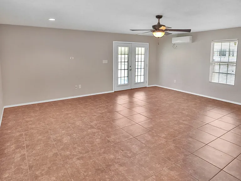 1703 Desert Willow — Photo 8