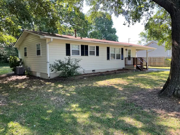318 Garden Ave SE, Lindale, GA 30147