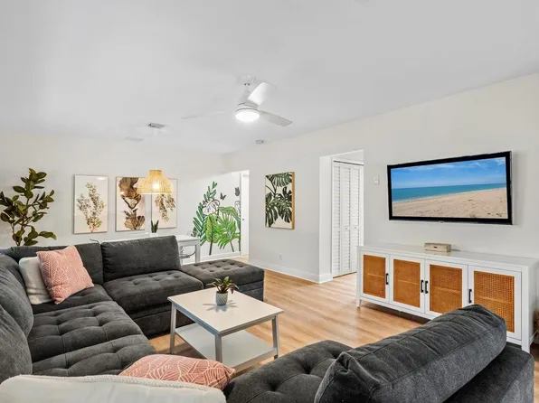 617 NE 9th Ave #72, Fort Lauderdale, FL 33304