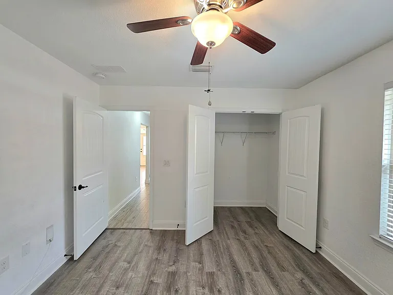 4836 Covenant Cir — Photo 13
