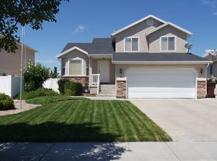 86 W Settlement Cir, Midvale, UT 84047
