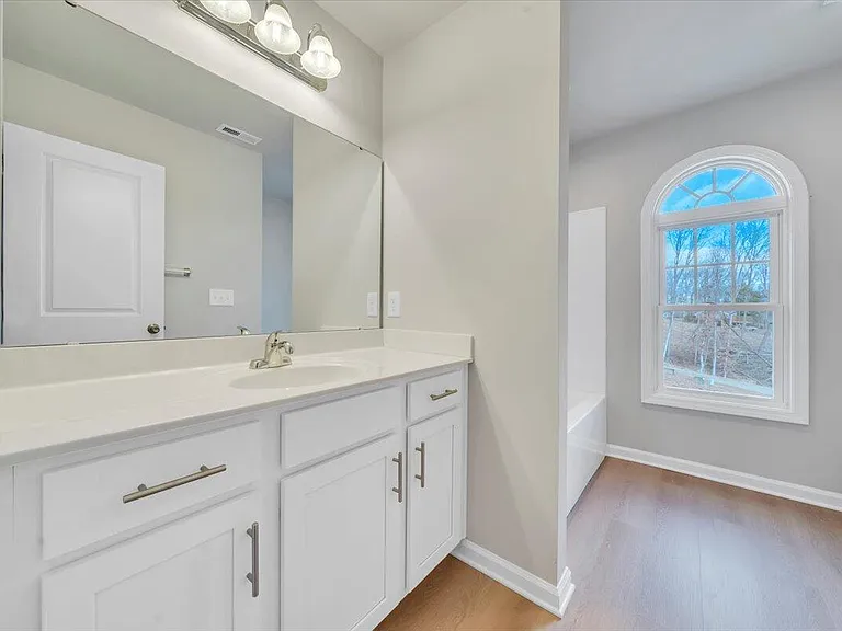 3711 Crescent Ridge Dr SW — Photo 16
