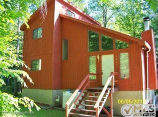 4609 Belgravia Dr, Tobyhanna, PA 18466