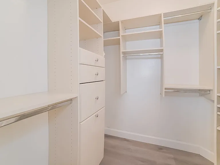 7222 W Alta Vista Rd — Photo 10