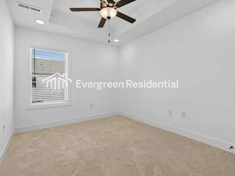 7036 NW 82nd St — Photo 21