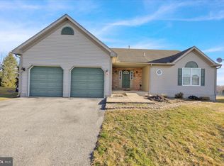 226 N Sandy Ln, Reading, PA 19608