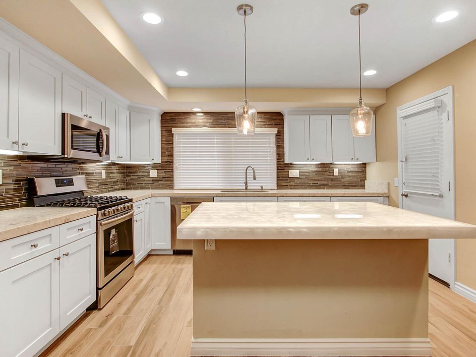 1st image of 892 Pebble Beach Dr
