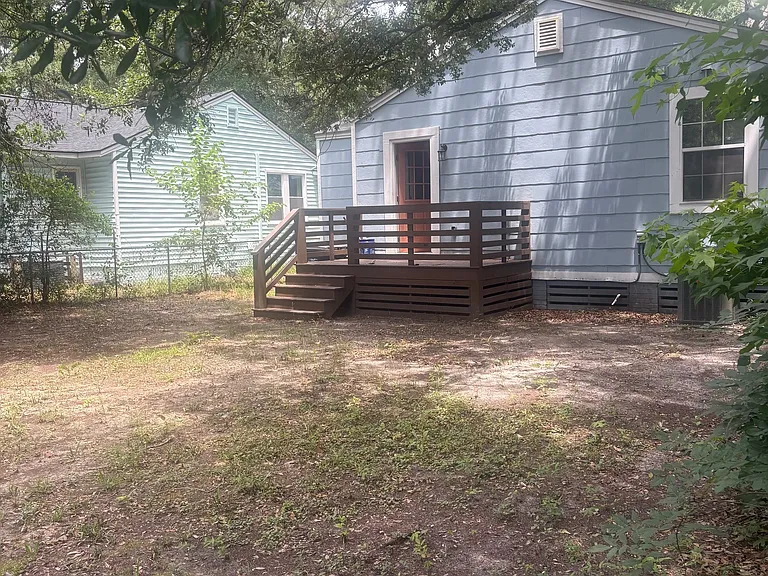 2748 E Surrey Dr — Photo 8