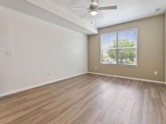 5th image of 9498 E 109th Dr #9498