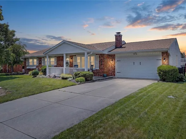 313 E Arlington Dr, Trenton, OH 45067