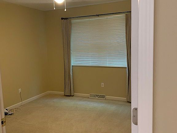 5th image of 5460 Village Station Cir