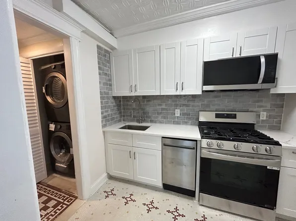 183 Bay 10 St #1, Brooklyn, NY 11228