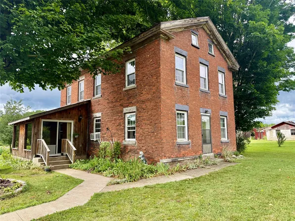19909 Bockman Hollow Rd, Saegertown, PA 16433