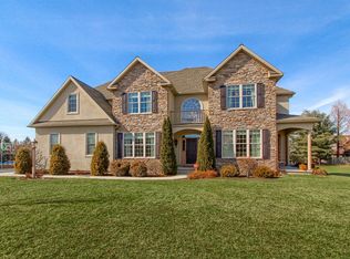 2654 Chadbourne Dr, York, PA 17404