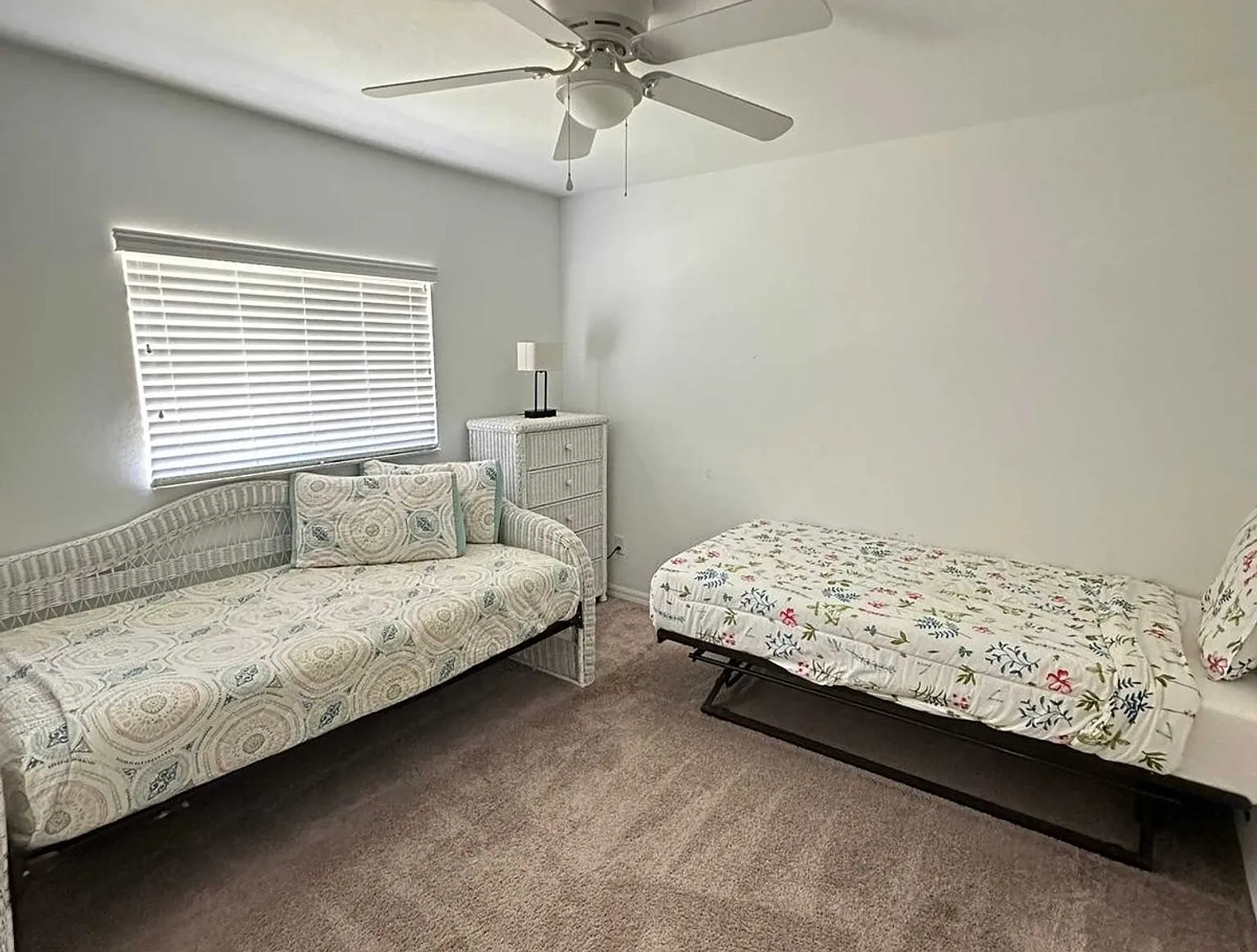 4 bed, 2.0 bath, 2497 sqft, $10,380 — Photo 3