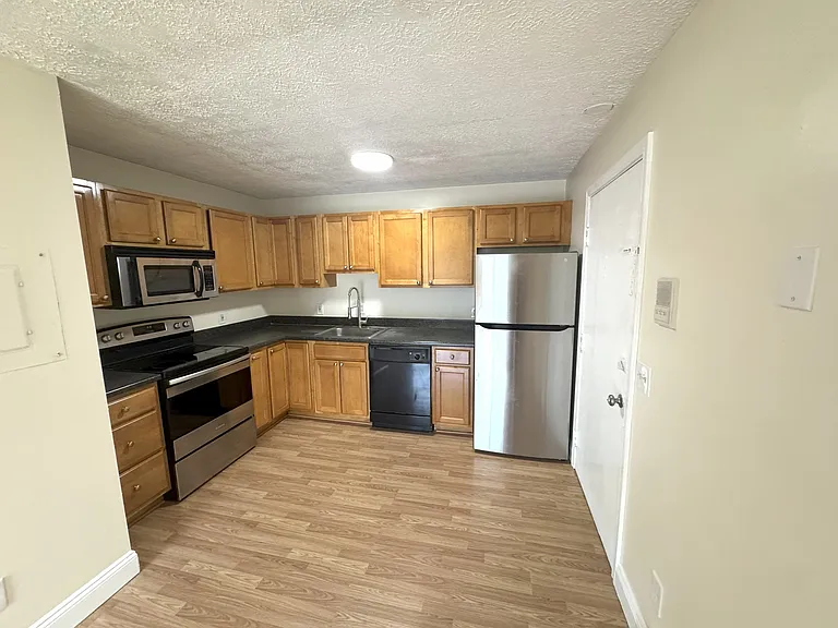 64 Dunbarton Rd #2 — Photo 2