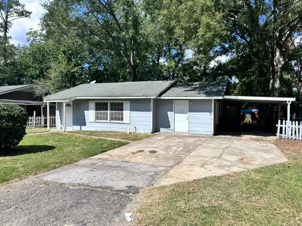 903 Wedgewood Dr, Hattiesburg, MS 39401