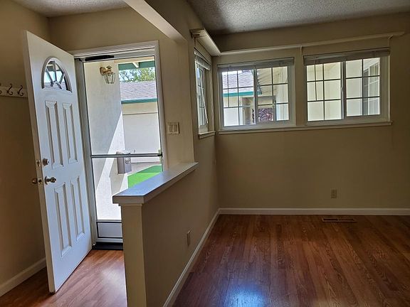 5th image of 1343 Kingfisher Way