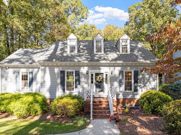 205 Lawrence Rd, Cary, NC 27511