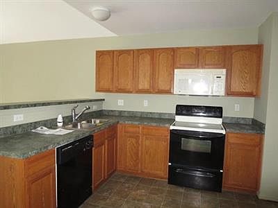 4th image of 3954 Ravensfield Dr #131