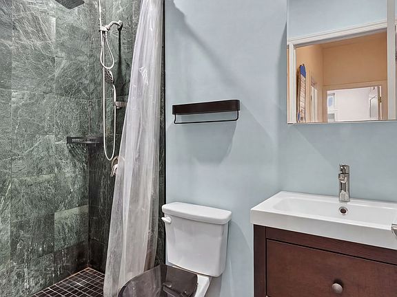5th image of 1084 Greene Ave #1