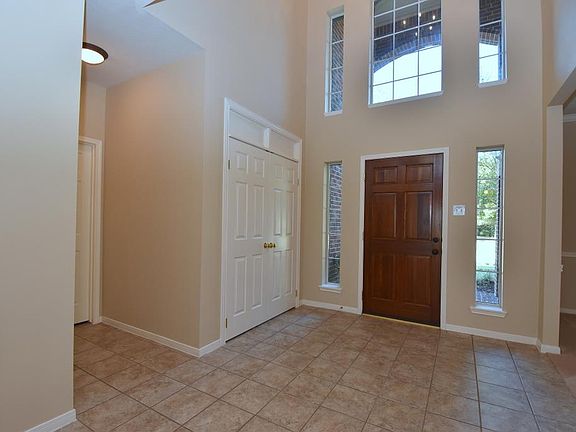 2nd image of 24903 Falcon Hollow Ln