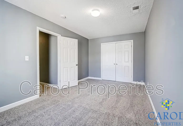 1015 Alston Hill Dr — Photo 29