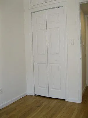 Rented by Tower Brokerage | media 27