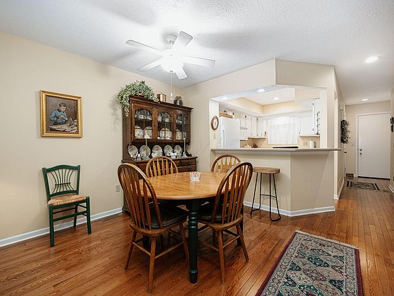 5th image of 1311 Spring Brook Ct #6
