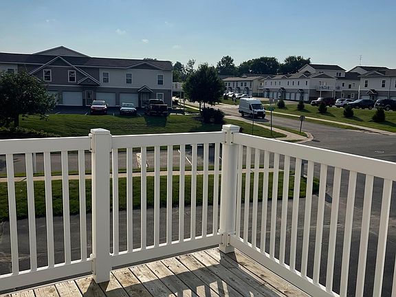 5th image of 6070 E Fieldstone Hills Dr SE Unit 2