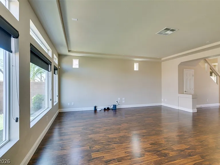 6038 Belvedere Canyon Ave — Photo 10