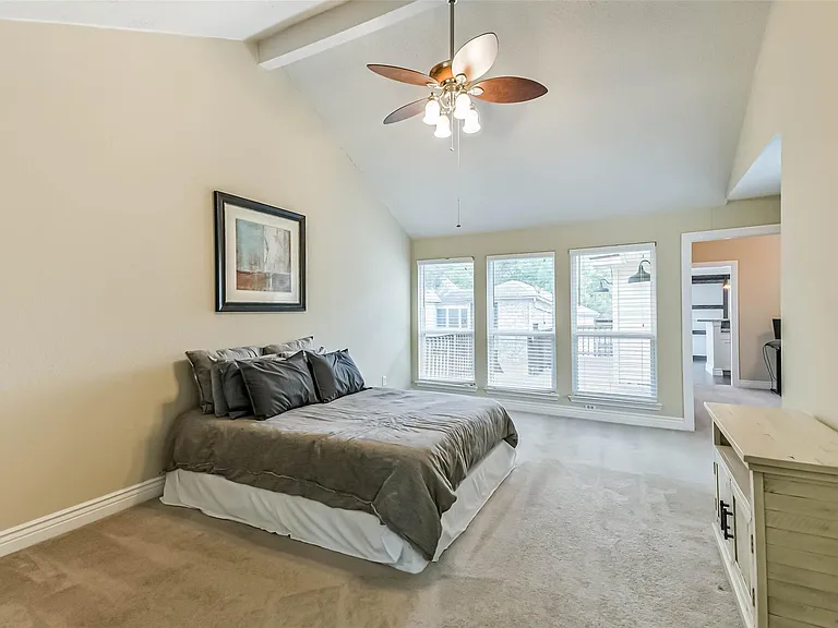 3911 Cherry Forest Dr — Photo 27