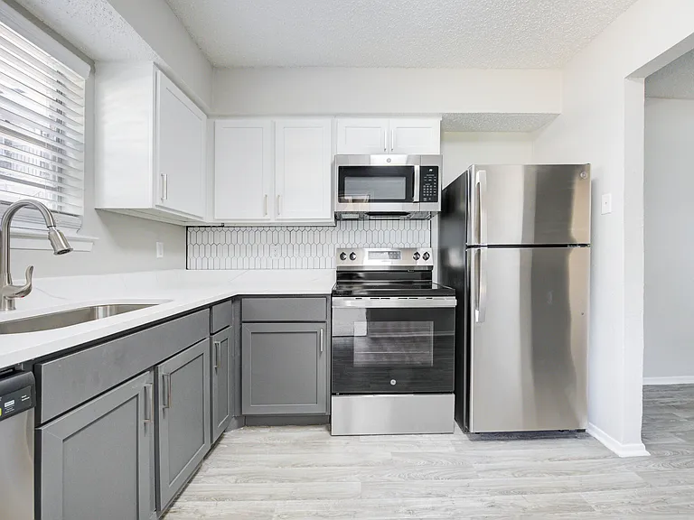 Bella Vista — Photo 10
