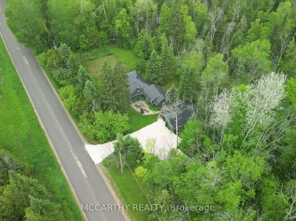 606095 River Rd, Mulmur, ON L9V 0S9