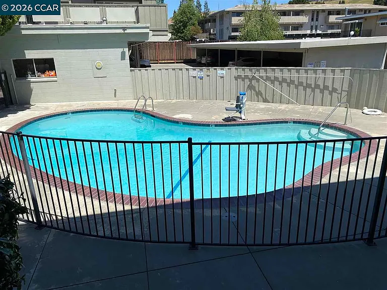 2145 Donald Dr #3 — Photo 20