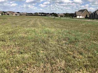 669 Diamond Peak Dr, Bowling Green, KY 42104