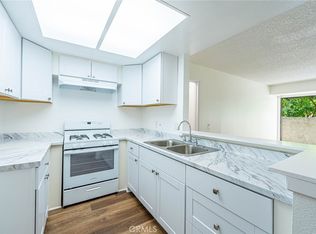 700 W 3rd St UNIT B102, Santa Ana, CA 92701