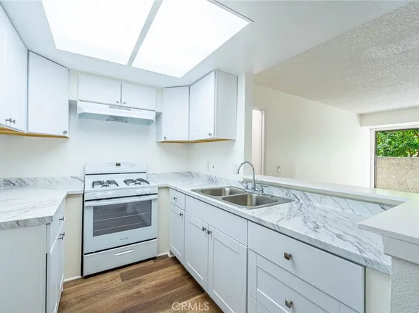 700 W 3rd St Unit B102, Santa Ana, CA 92701