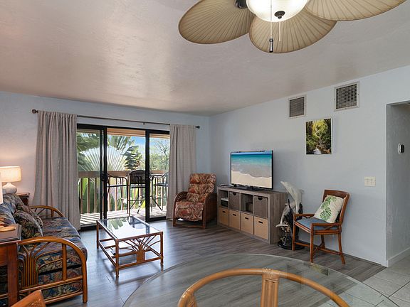 4th image of 76-6283 Alii Dr APT A404