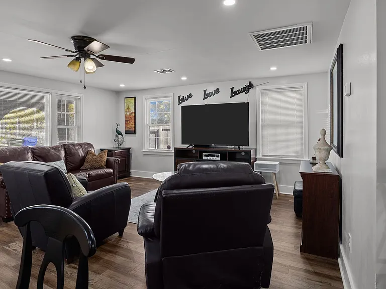 2023 Four Mile Ln — Photo 21