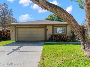 12905 Club Dr, Hudson, FL 34667