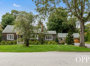 78 N Howells Point Rd, Bellport Village, NY 11713