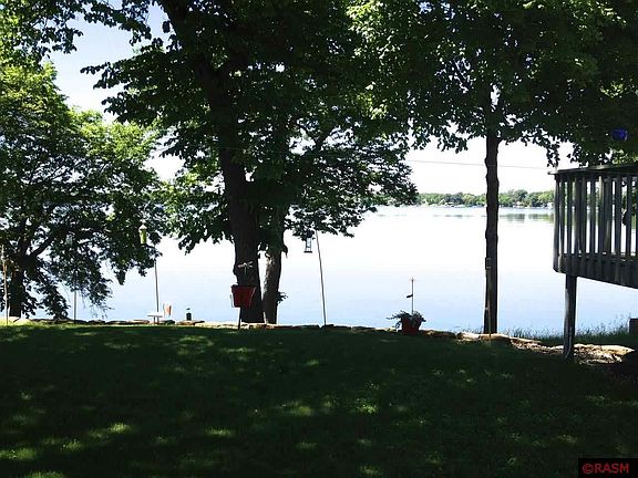 3rd image of 349 N Duck Lake Ave