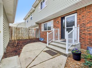 5527 Vin Rose Ln, Indianapolis, IN 46226